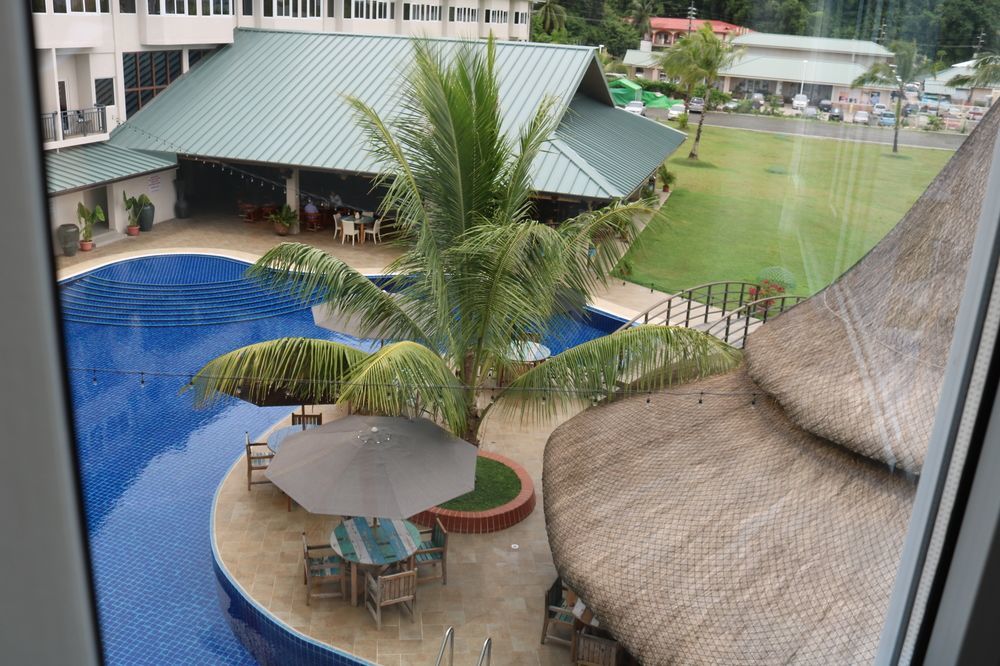 Cove Resort Palau Koror Eksteriør bilde